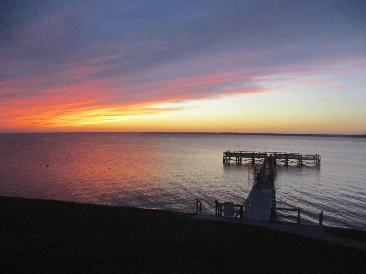 Romantic Condo For 2-Sunset Harbor Palms 1-205, Pool, Fishing Pier Navarre Exteriér fotografie